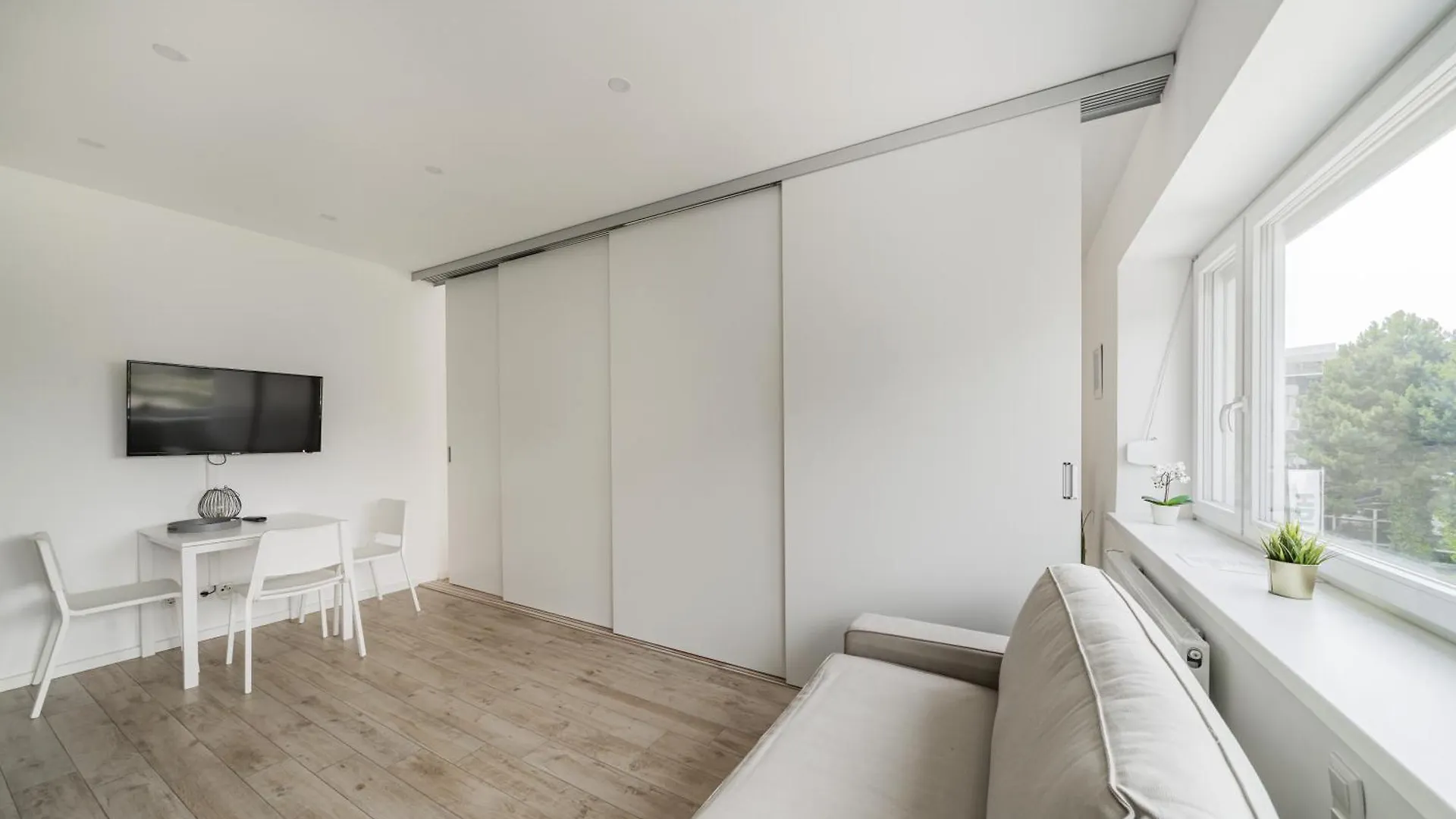 Schonbrunn Apartment Vienna Austria
