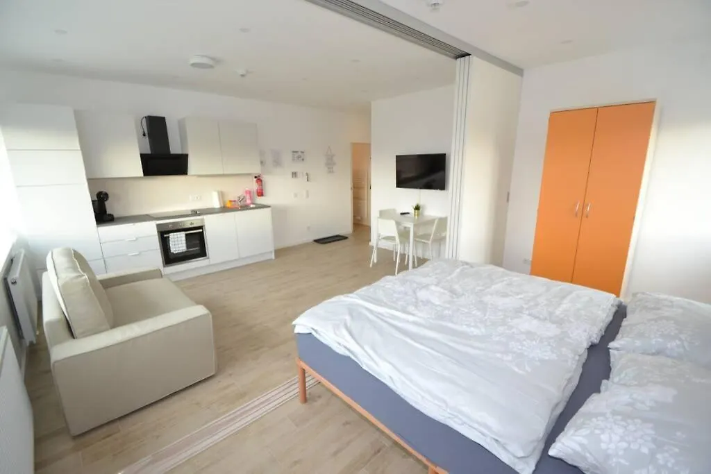 Schonbrunn Apartment Vienna