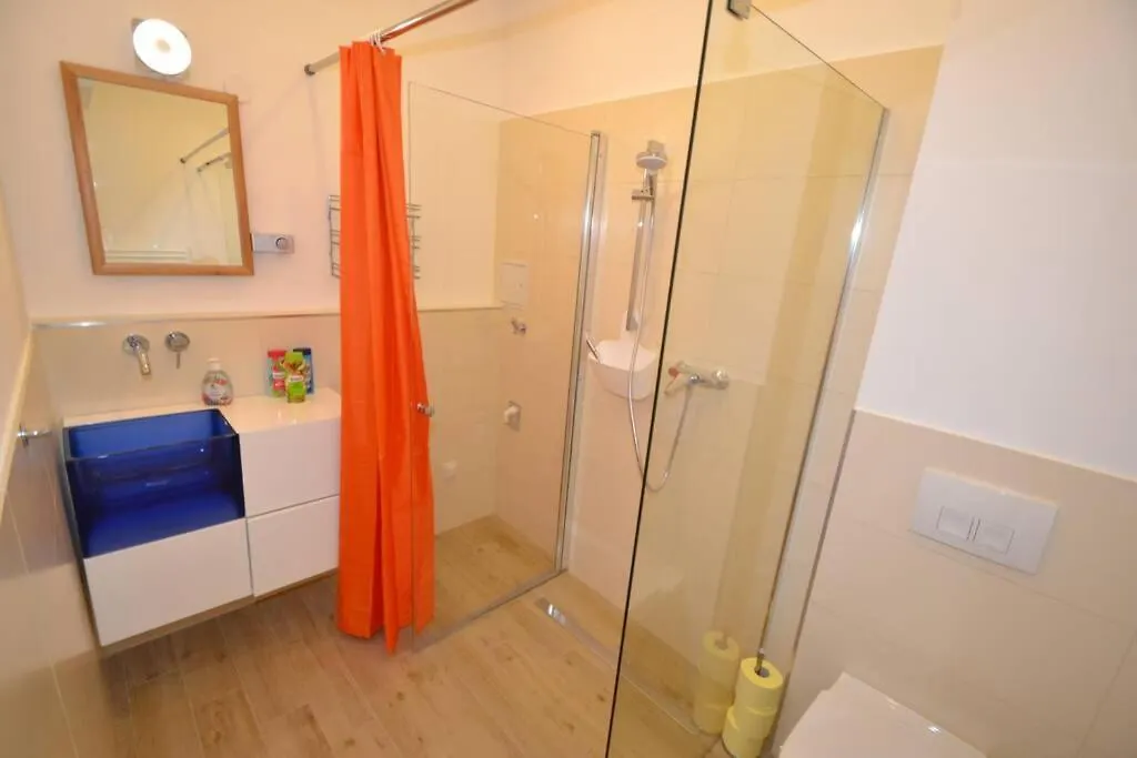 Schonbrunn Apartment Vienna 0*,
